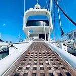 Barco Muy Romantico Con Parking!